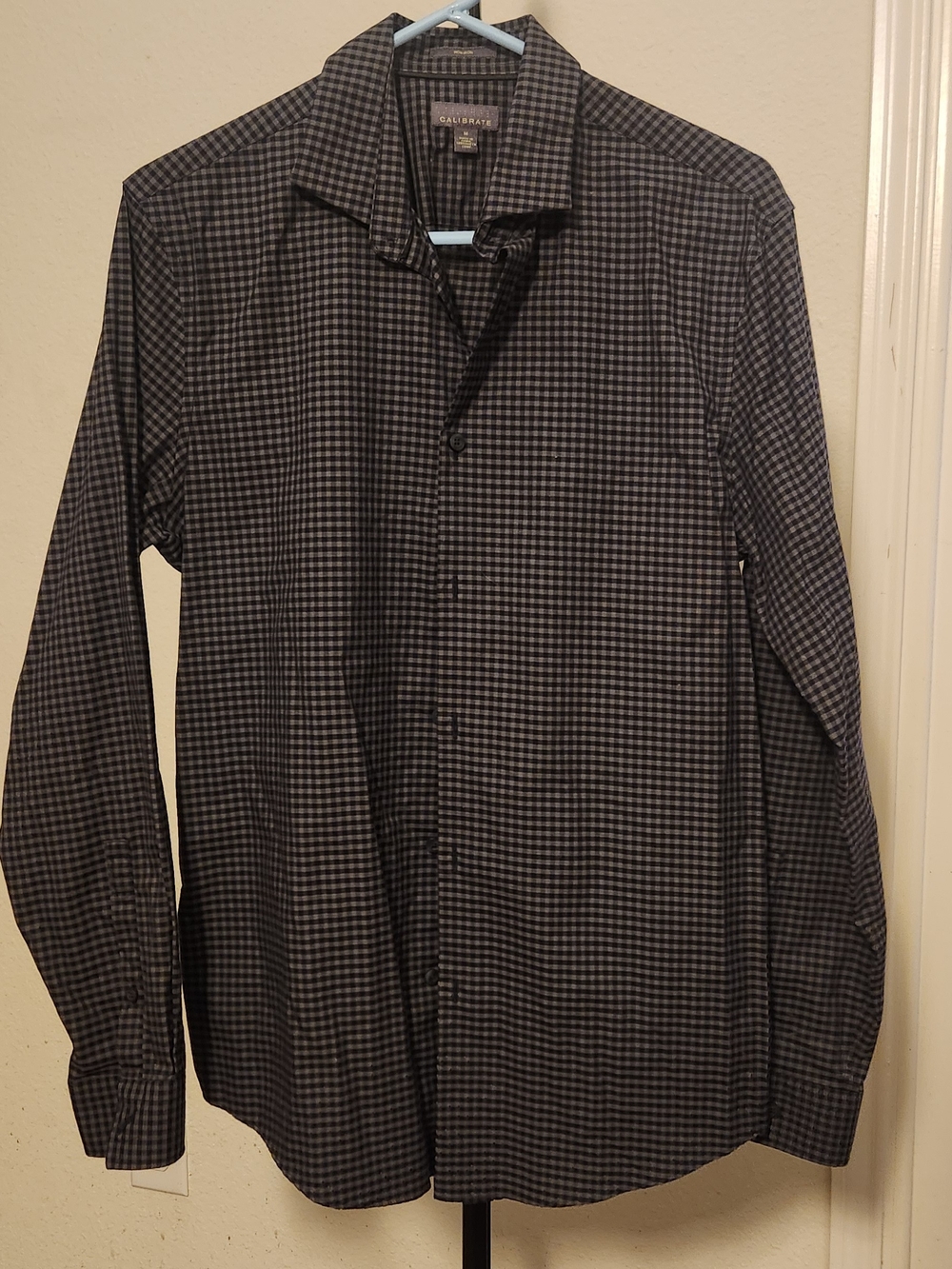 Calibrate Men's Long-Sleeve Black/Grey Check Dress Shirt